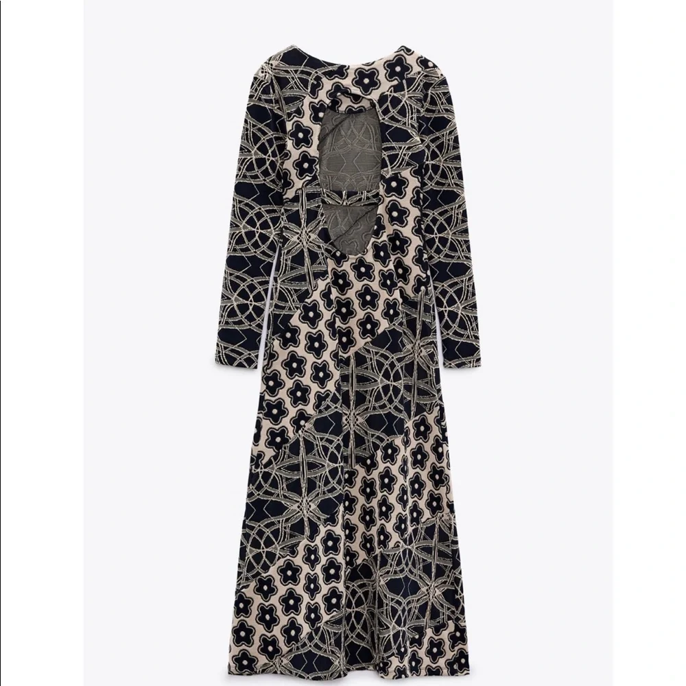 ZARA NWT LONG JACQUARD DRESS πΈ - Picture 7 of 10